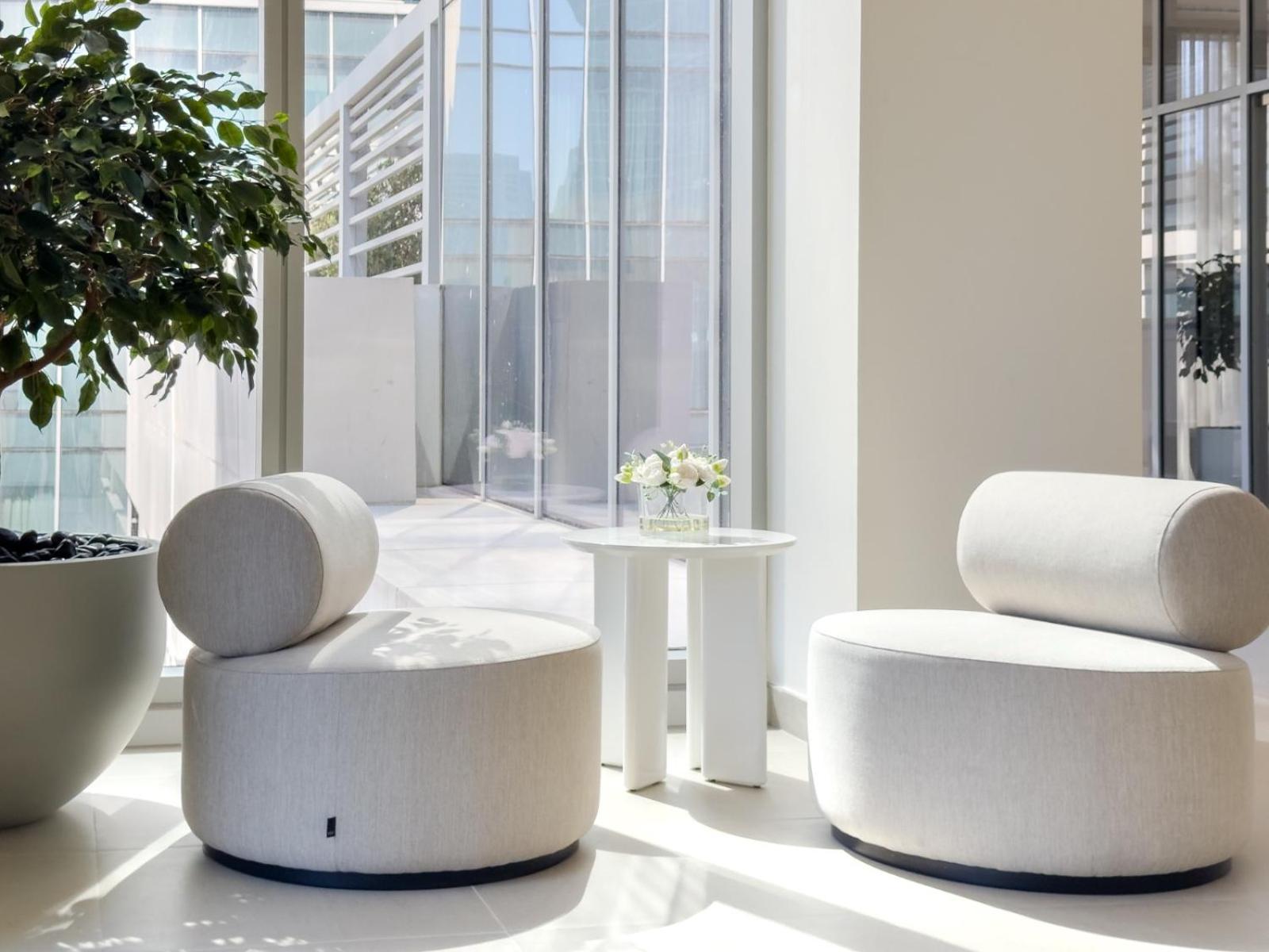 Charming In Downtown Just Steps From Burj Khalifa & Mall By Bhavan شقة *