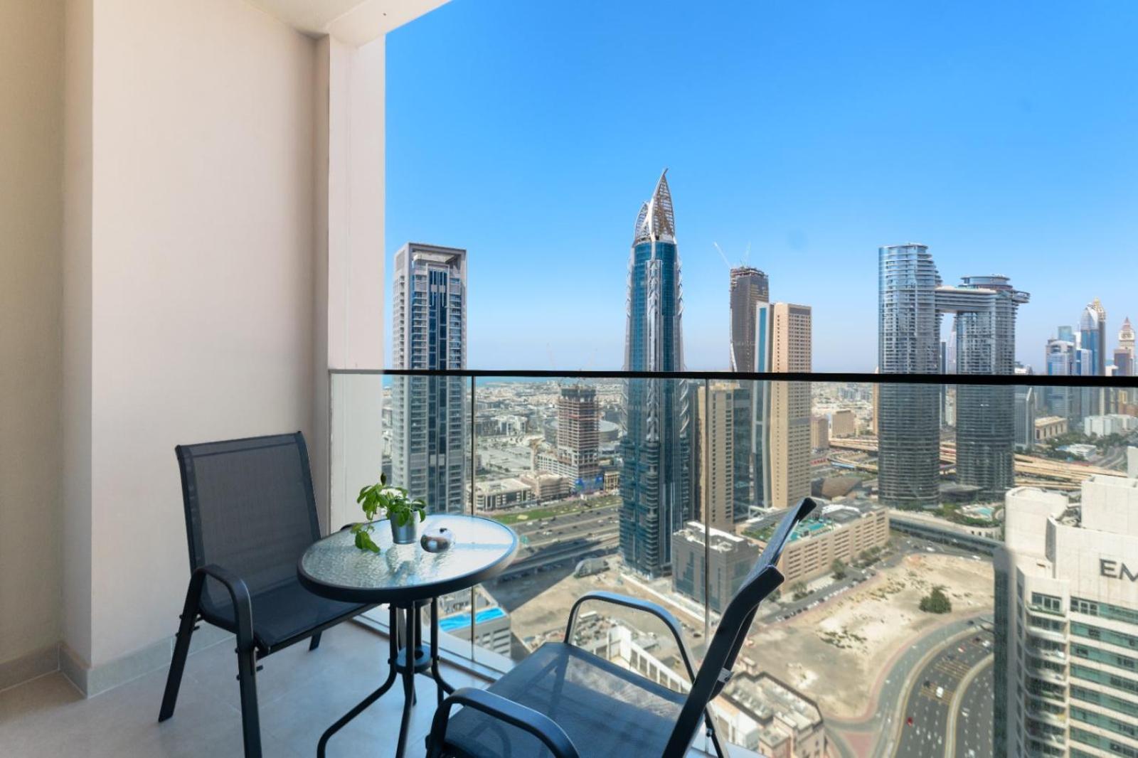Charming In Downtown Just Steps From Burj Khalifa & Mall By Bhavan دبي